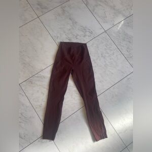 Lululemon Brown High-Waisted Leggings 25” size 4